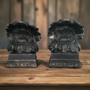 solid black iron bookends