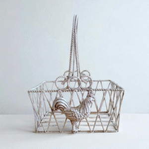 rustic chicken wire basket – farmhouse storage & décor