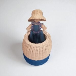 girl blue basket
