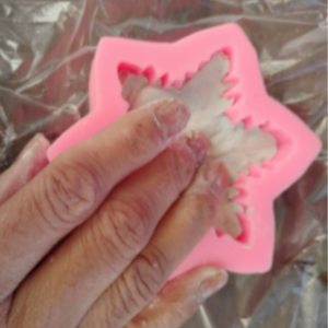 Snowflake mold